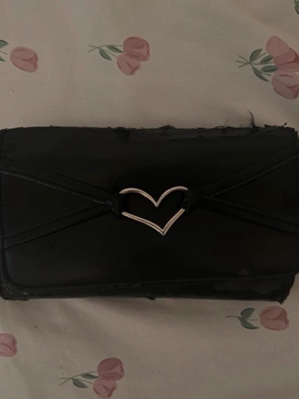 Classic Black Heart-Accent Women's Clutch Wallet